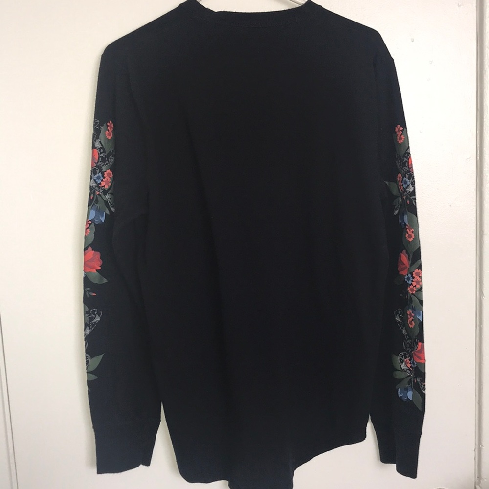 Hollister block with roses long sleeve shirt